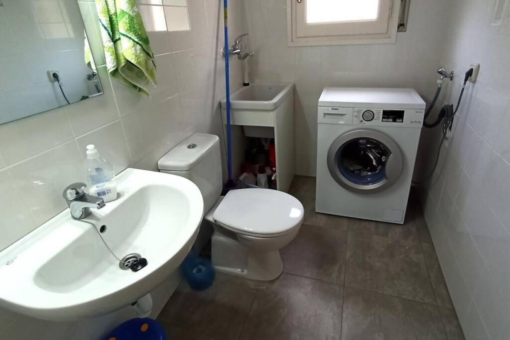 Ca La Merce - Agradable Casa En Amer Bagian luar foto