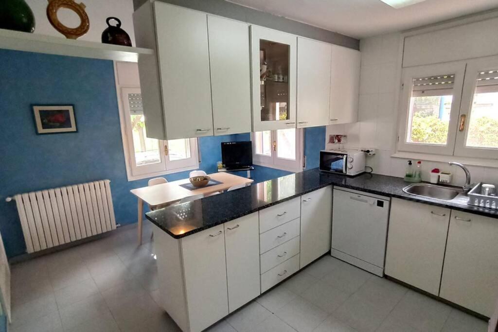 Ca La Merce - Agradable Casa En Amer Bagian luar foto